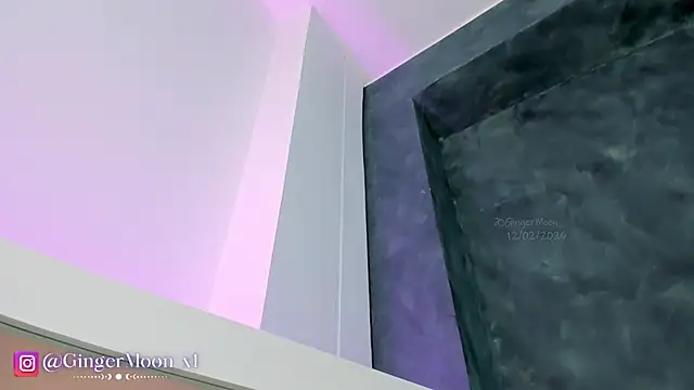 GingerMoon_ élő XXX-chatje