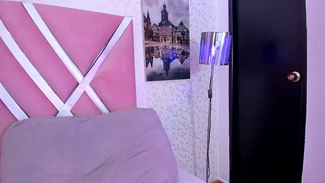 Helenn_monroy1 现场XXX聊天