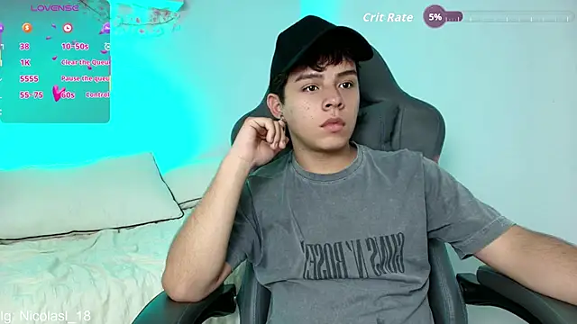 แชท XXX สดของ nico_leroy