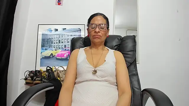 Aries_Mature's Live XXX Chat