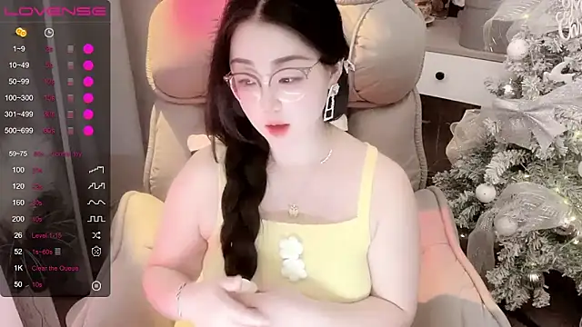 Monica-666888- 即時 XXX 聊天