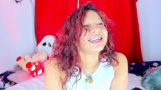 Chatroom XXX en direct de Emily_Coper18