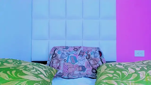 Show modela Baby_doll_XOXO na web-kameri