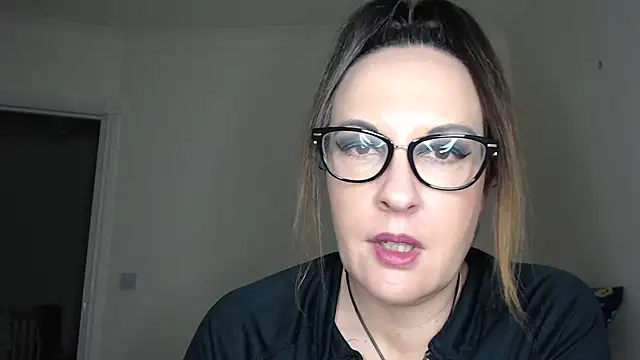 Živý XXX chat Humiliatrixxxx