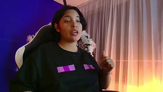 Emmapark_ Adlı Modelin Canlı XXX Sohbeti