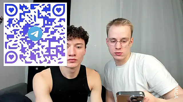 Kevin_Young_Cat Adlı Modelin Canlı XXX Sohbeti