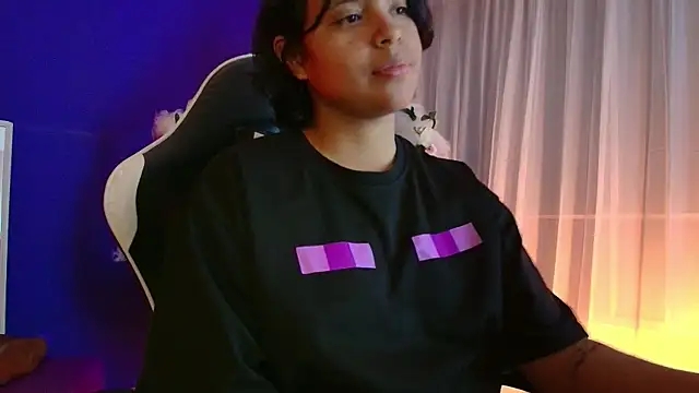 แชท XXX สดของ Emmapark_