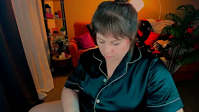 CrystaalStaar's Live XXX Chat