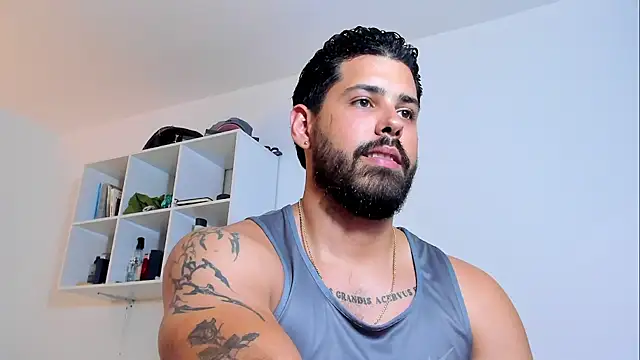 Justyn_Torres' Live XXX Chat