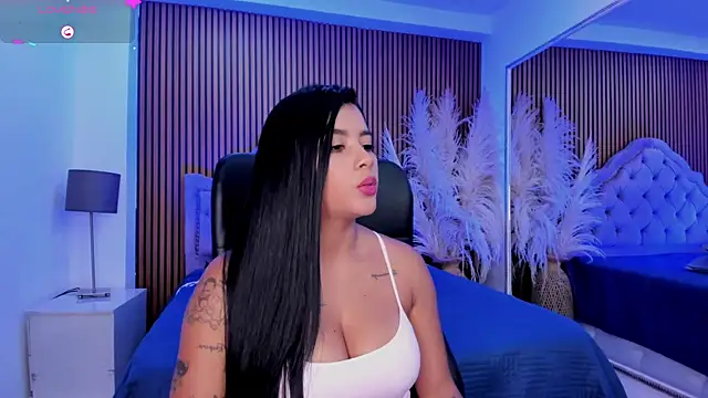 SelenaStonne élő XXX-chatje