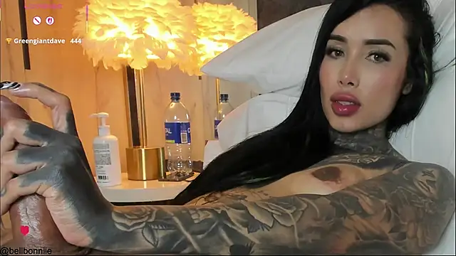 Chatroom XXX en direct de belllbonniie