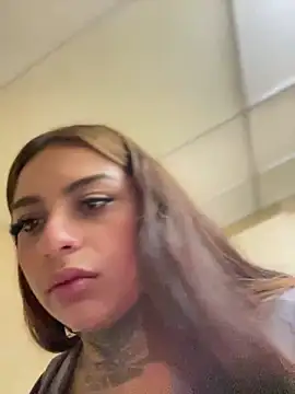 Czat XXX na żywo – EmilyMoore_Pink