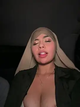 lalilamassu1 live XXX chat