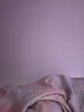 SunnyRays69 live XXX chat