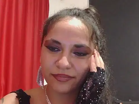 HotJanetta: онлайн-секс-чат