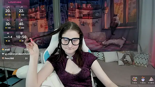 KiraDuvall 现场XXX聊天