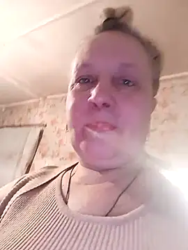 Cerd_AyazのライブXXXチャット