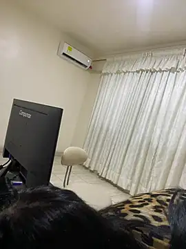 XXX chat uživo modela eva_sexx69