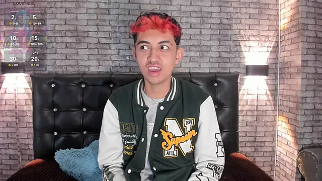 Show modela Allen_Starck na web-kameri