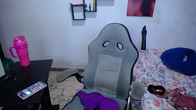 cute_slavehot Chat XXX in diretta