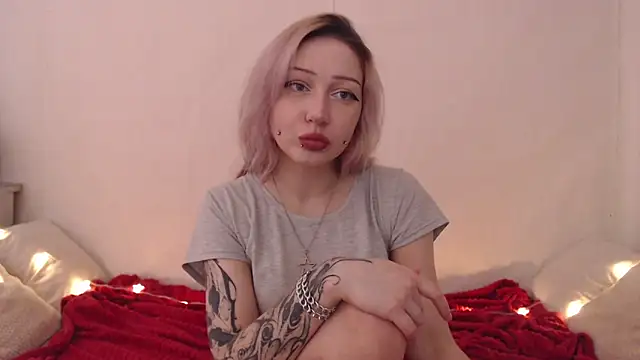 Emily_hardcore élő XXX-chatje