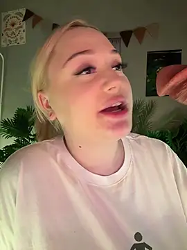 MCThroatGoat Live XXX Chat