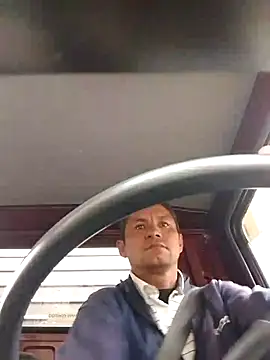 Show modela TattyFoxglove na web-kameri