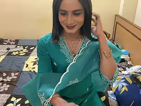 LuvLayla Live XXX-chat