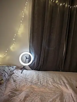 Ella_Charm: онлайн-секс-чат