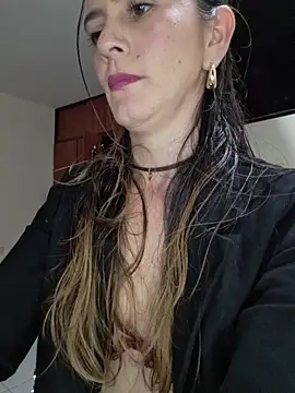 Hanny_24 webcam show