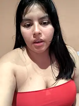 Hinae_: онлайн-секс-чат