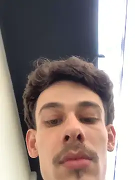 Pytergreensex Chat XXX in diretta