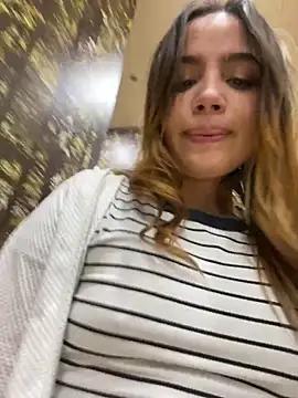 katerinnn99's Webcam Show