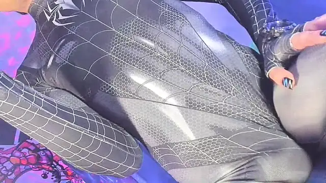 Pokazy przed kamerką – BABY-puppy18XX