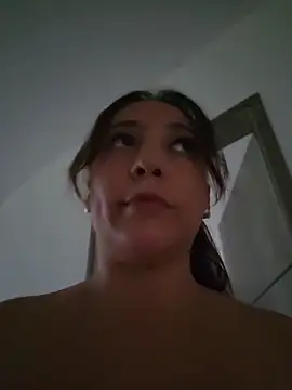 Chatroom XXX en direct de VickyHoult