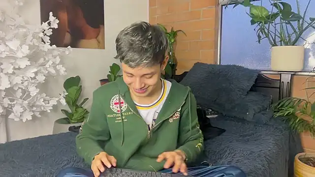 Andy_Belier23 웹캠 쇼