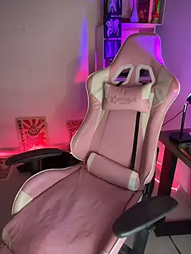 Emma_Wish 即時 XXX 聊天