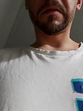 ijustwannafuckyou6969のライブXXXチャット