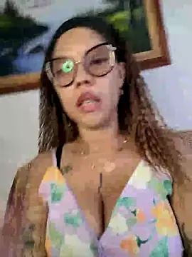 Show de Miss_GigiLove na webcam