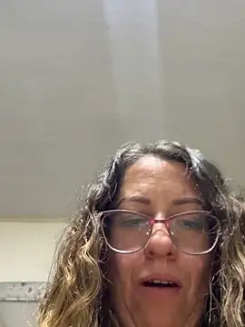 miss_hanna07 Adlı Modelin Canlı XXX Sohbeti