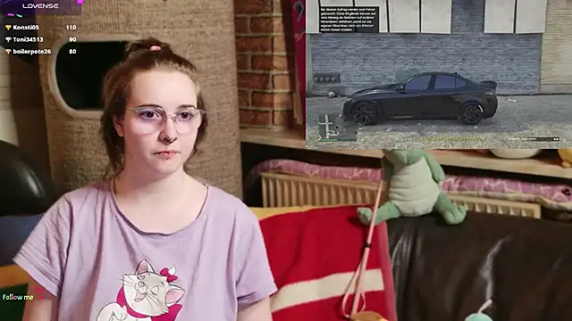 XXX chat uživo modela GamerGirl_Eve