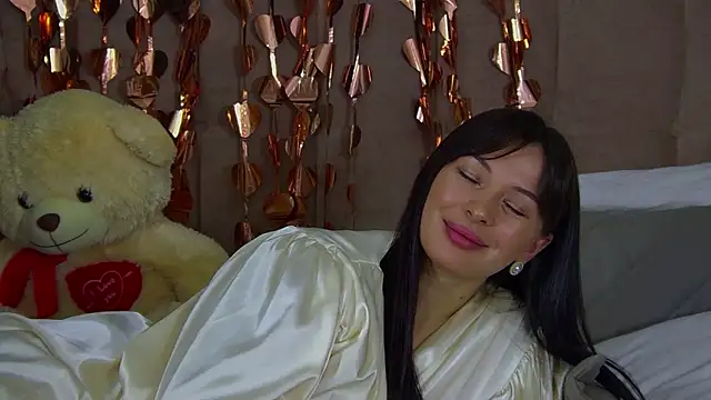 แชท XXX สดของ AlexandraBloom