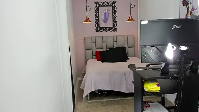 Juan_123__ Webcamshow