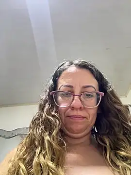 XXX chat uživo modela miss_hanna07