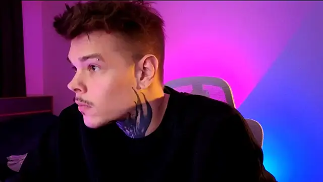 DENIS_HERE 现场XXX聊天