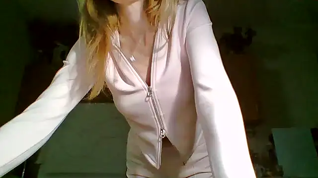 Chat XXX en directo de Tiluu1