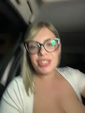 Онлайн чат XXX EvaWelly