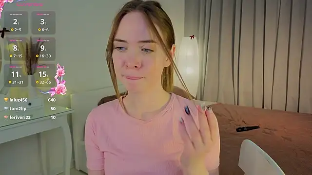 Chat +18 de CarollSmithh ao vivo