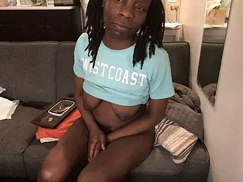 littyleesh1のライブXXXチャット