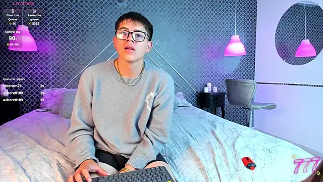 Chat XXX ao vivo de Evie_demn